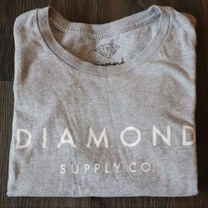 💎 Comfortable Diamond Tee! 💎